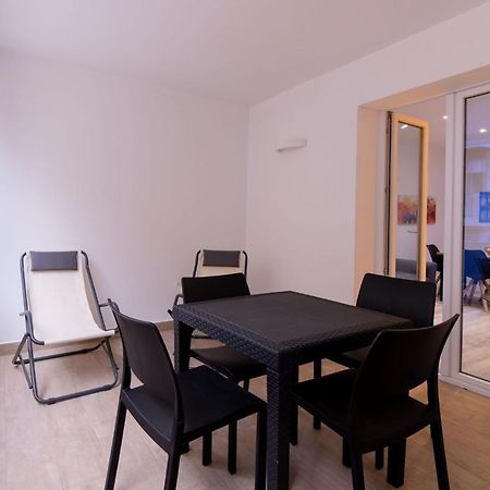 Sarale Apartments Palermo Eksteriør bilde