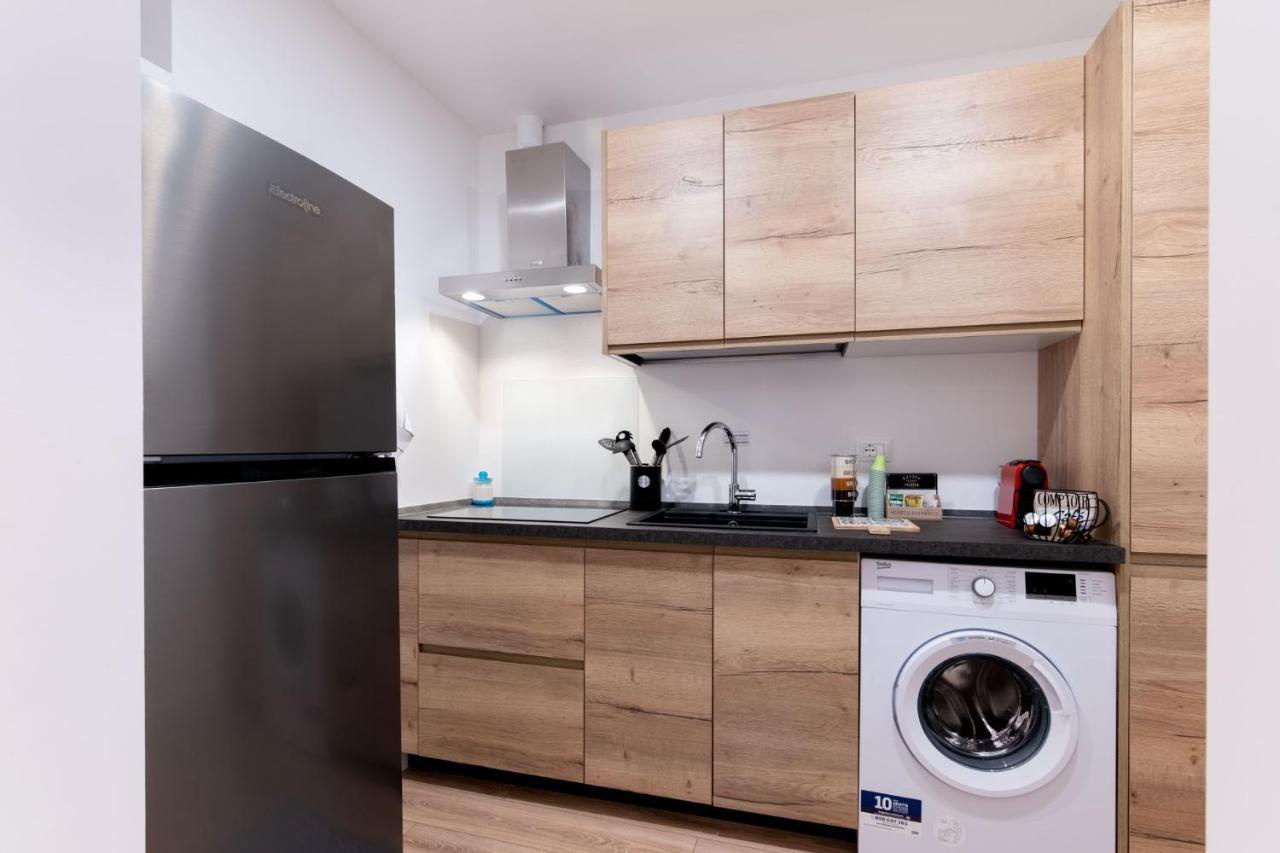 Sarale Apartments Palermo Eksteriør bilde
